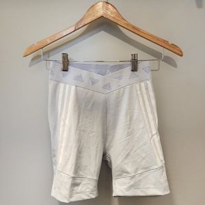 NWT ADIDAS Aeroready Bike Short